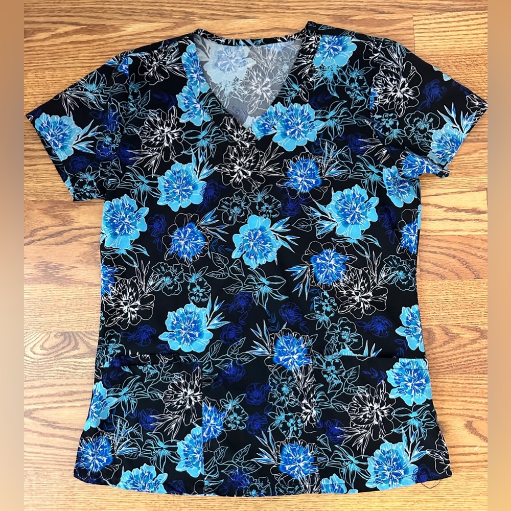 Women’s Scrub Top